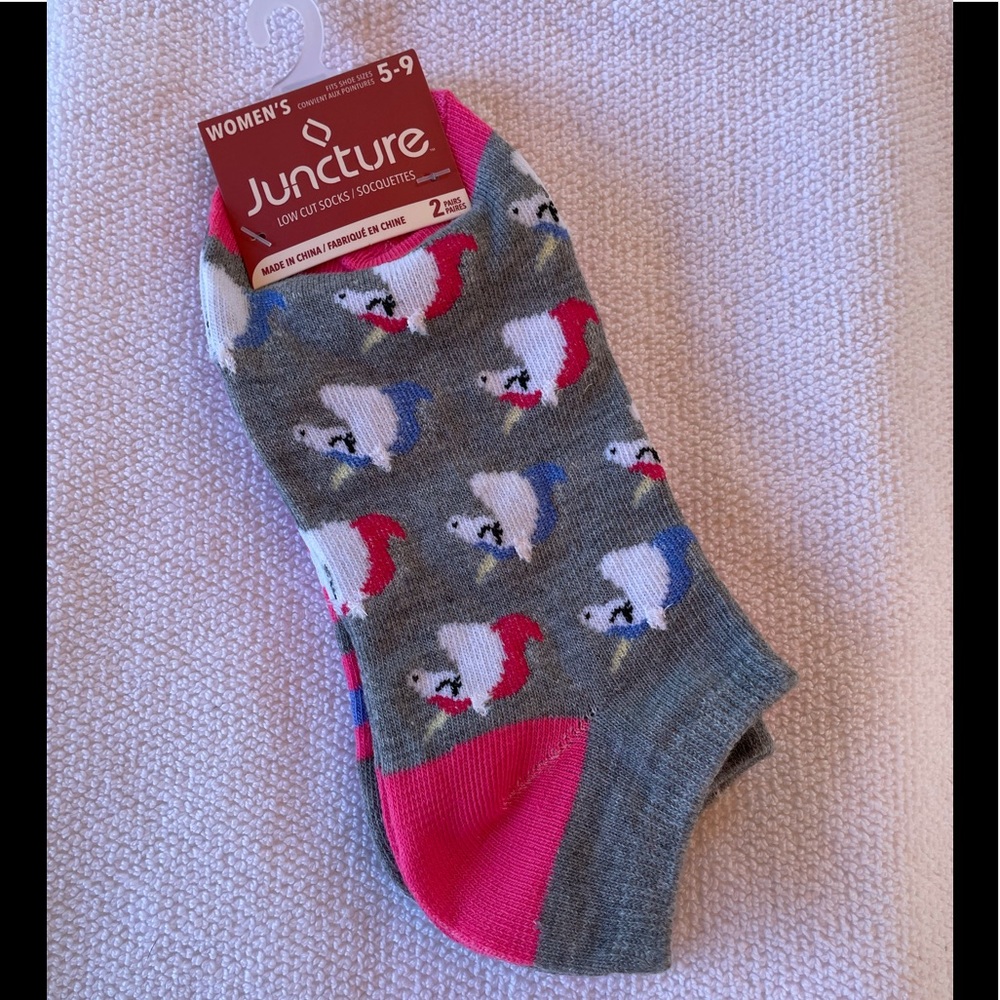 Socks. 2 Pairs. One Unicorn Print, One Stripe. Size 5-9 NWT